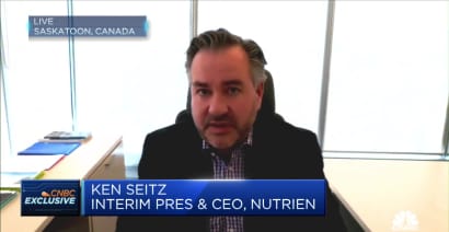 Nutrien discusses surging fertilizer prices and its production plans