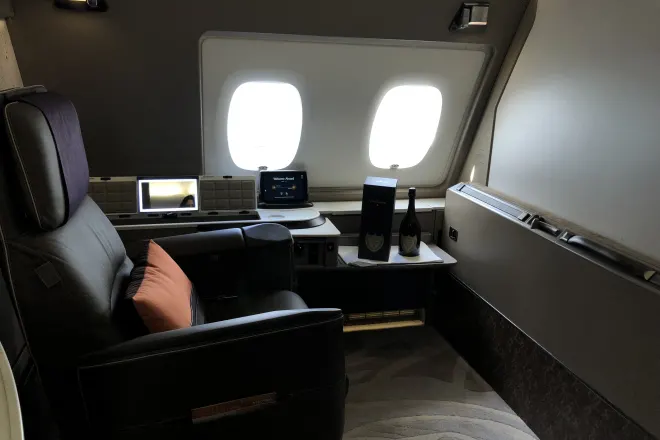 Airlines offer luxury suites, roomier seats in battle for high-paying travelers as international trips return