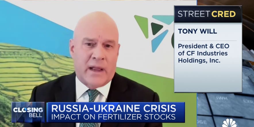 The global shortage of fertilizer is a huge problem, says CF Industries Holdings CEO