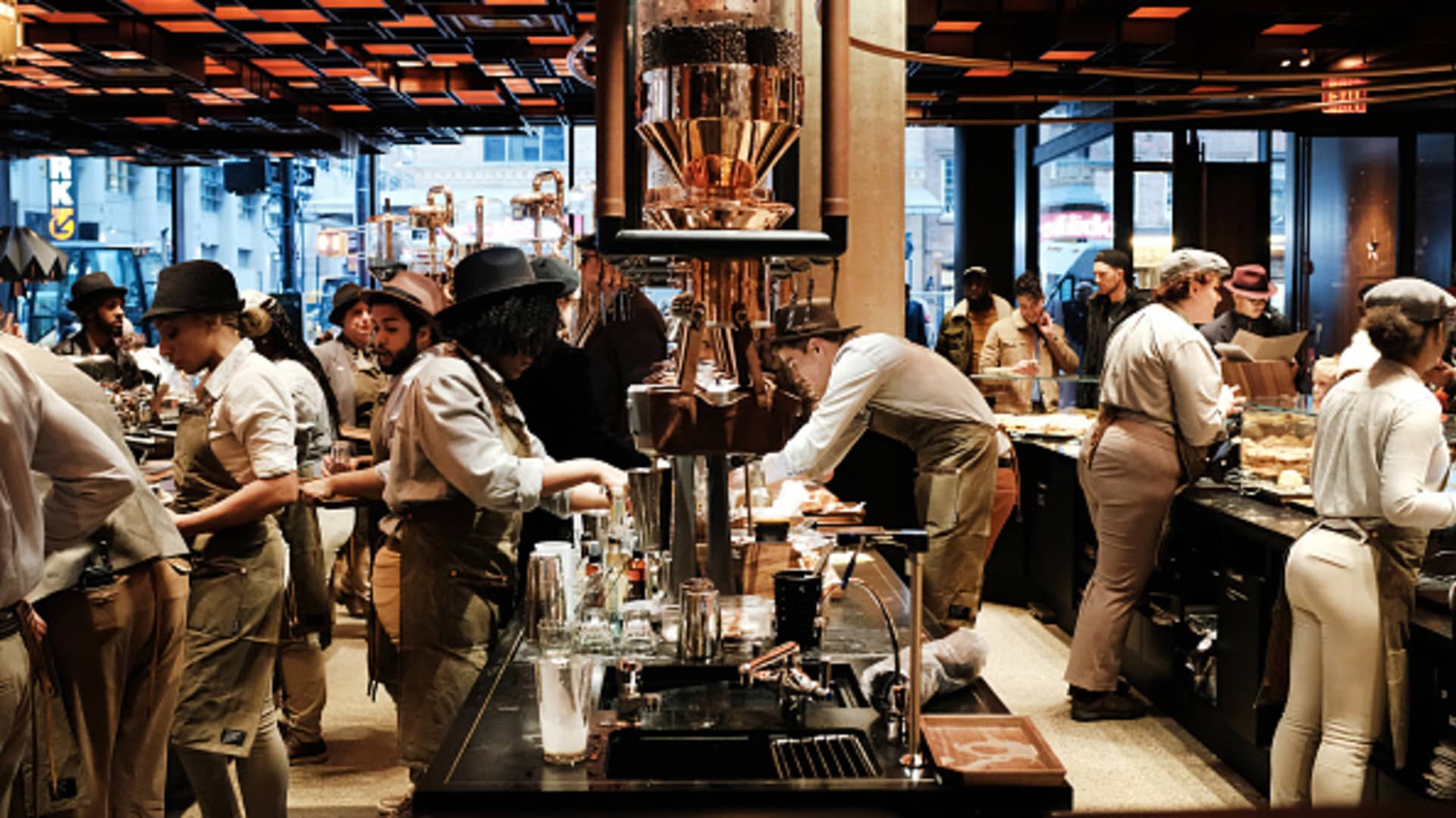 Starbucks’ New York City Reserve Roastery becomes the 9th cafe to unionize – CNBC
