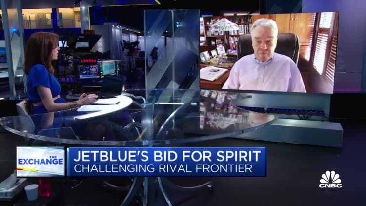 Fmr. Continental CEO discusses JetBlue's bid for Spirit and the travel landscape
