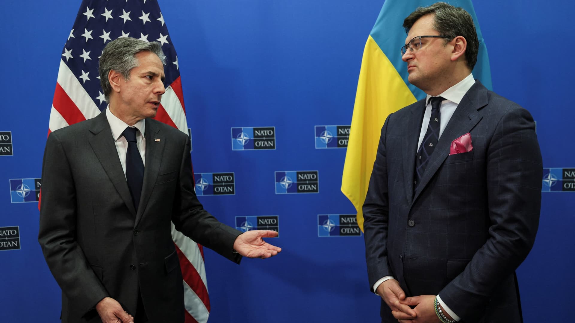 U.S. Secretary of State Antony Blinken and Ukrainian Foreign Minister Dmytro Kuleba deliver remarks after a NATO foreign ministers meeting, amid Russia's invasion of Ukraine, at NATO headquarters in Brussels, Belgium April 7, 2022. 
