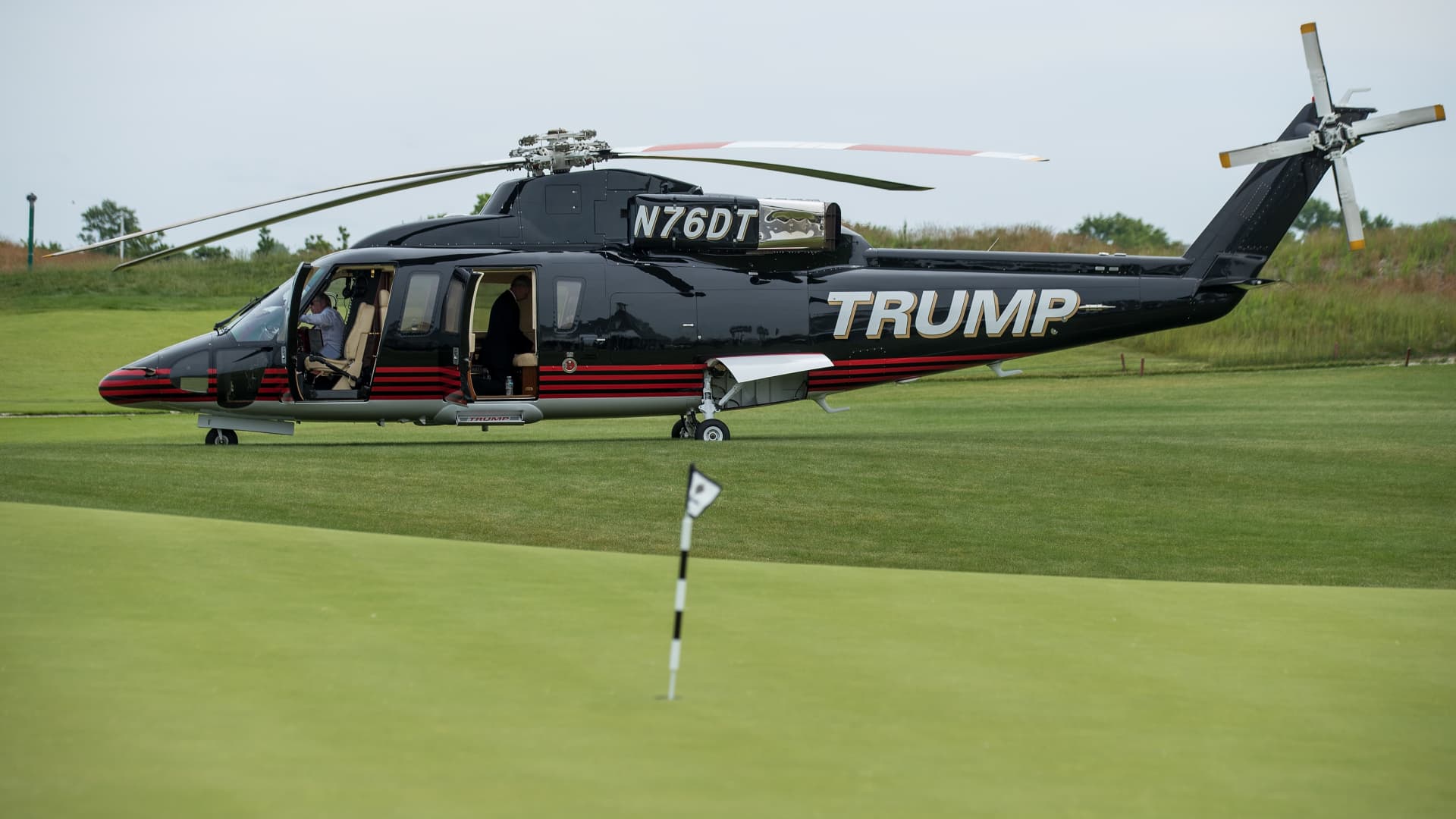 New York City loses court fight to boot Trump Organization from operating Bronx golf course