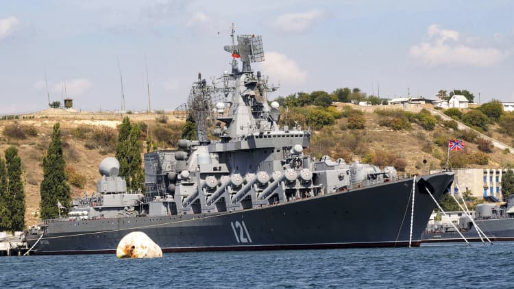 Russian flagship missile cruiser Movska sinks after suffering severe damage