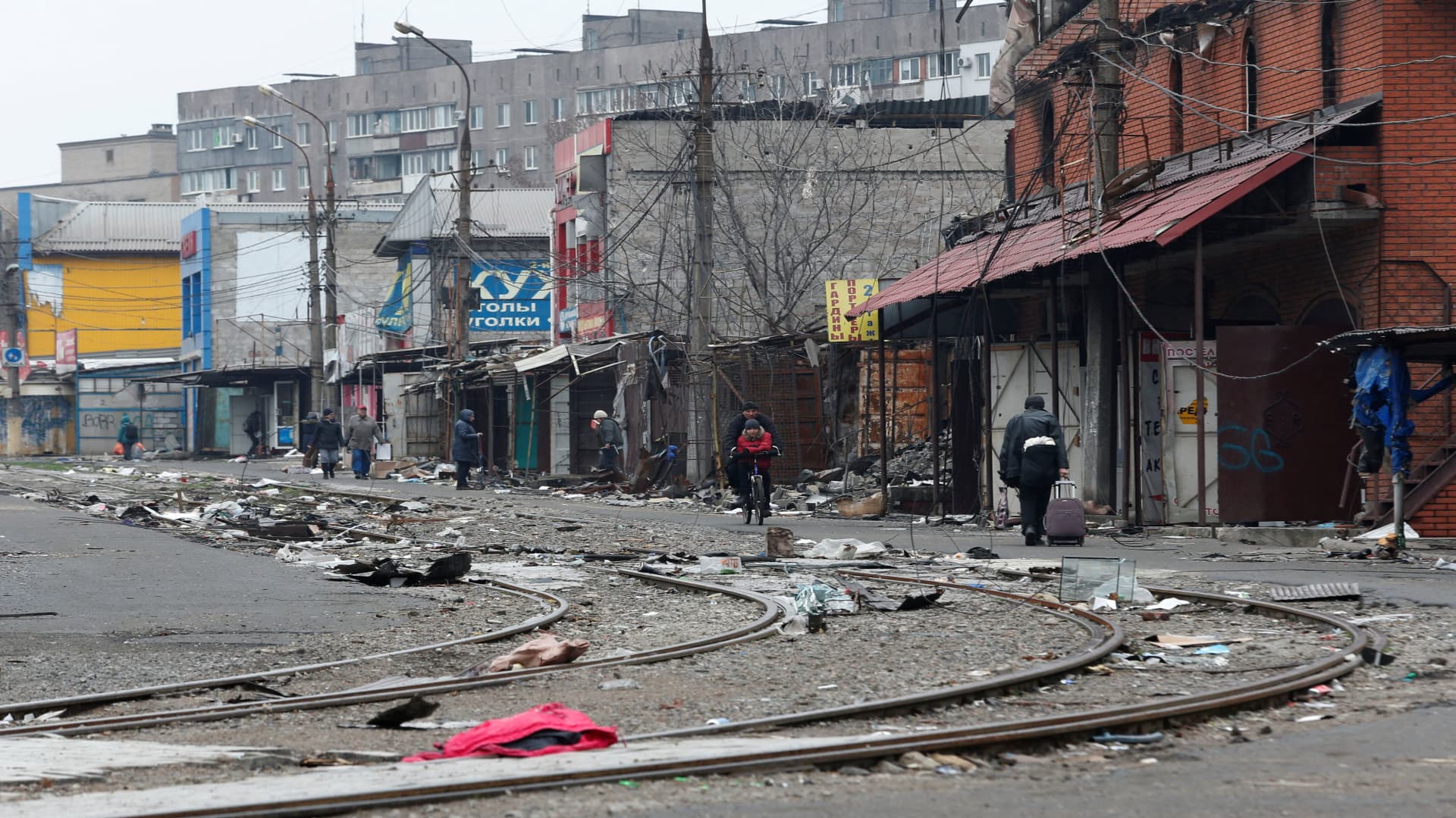 A view shows a street damaged during Ukraine-Russia conflict in the southern port city of Mariupol, Ukraine April 14, 2022.