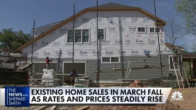 Existing home sales fall in March as interest rates and prices rise