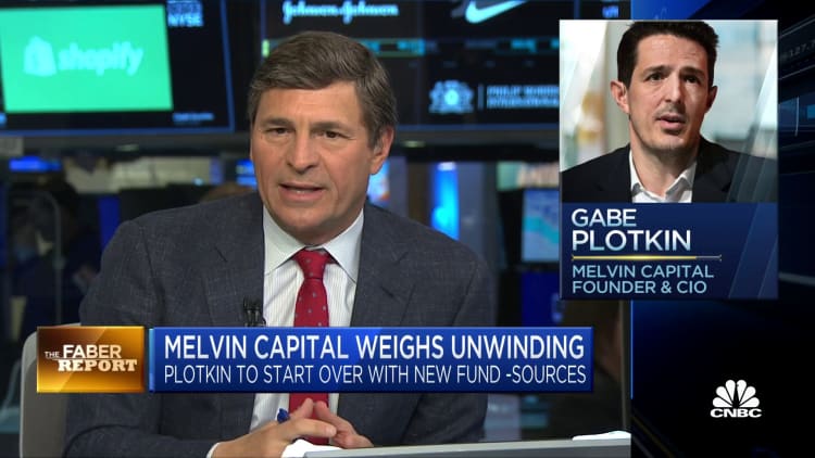 Hedge fund Melvin Capital weighs unwinding current fund to start new one: Sources