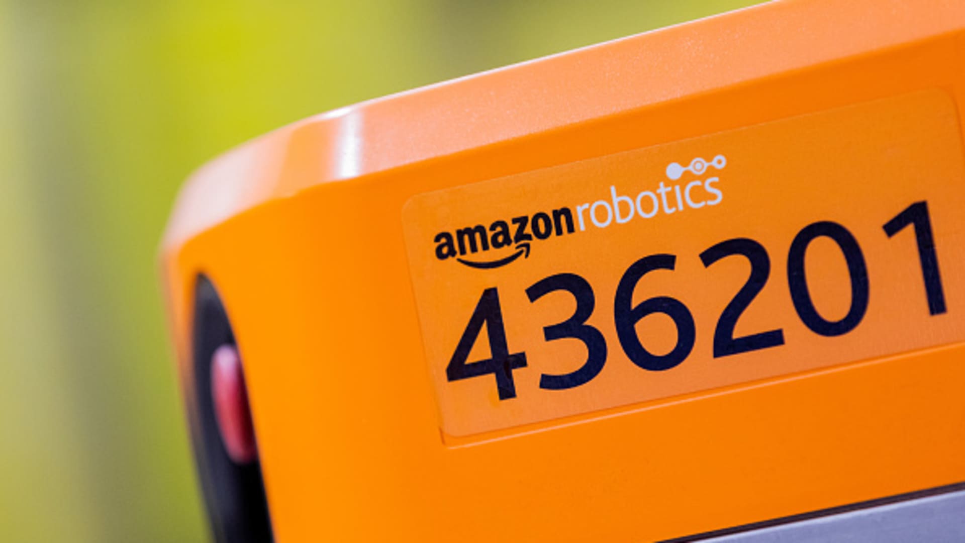 Amazon launches  billion fund to spend money on warehouse applied sciences