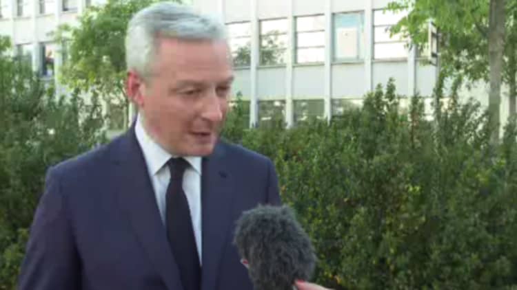 Macron government will help France to reach full employment, Le Maire says as election nears