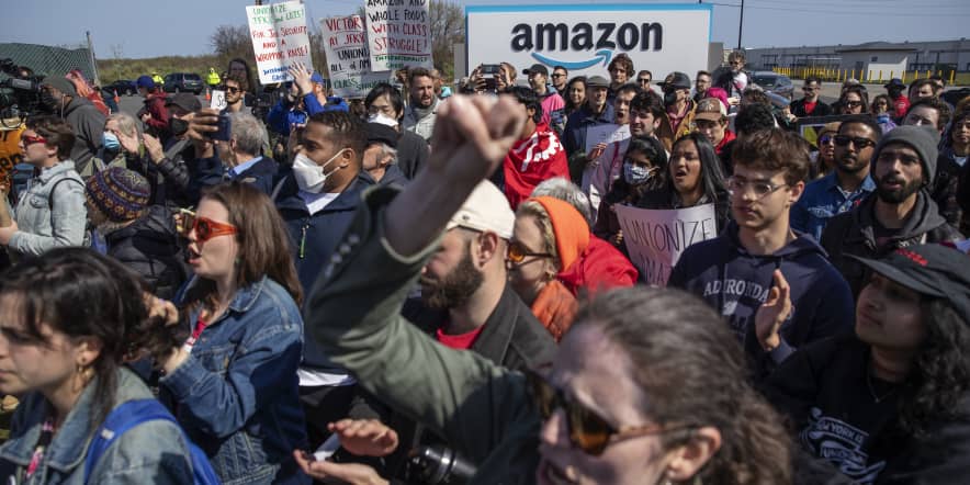 Amazon broke labor law by calling Staten Island union organizers 'thugs,' interrogating workers