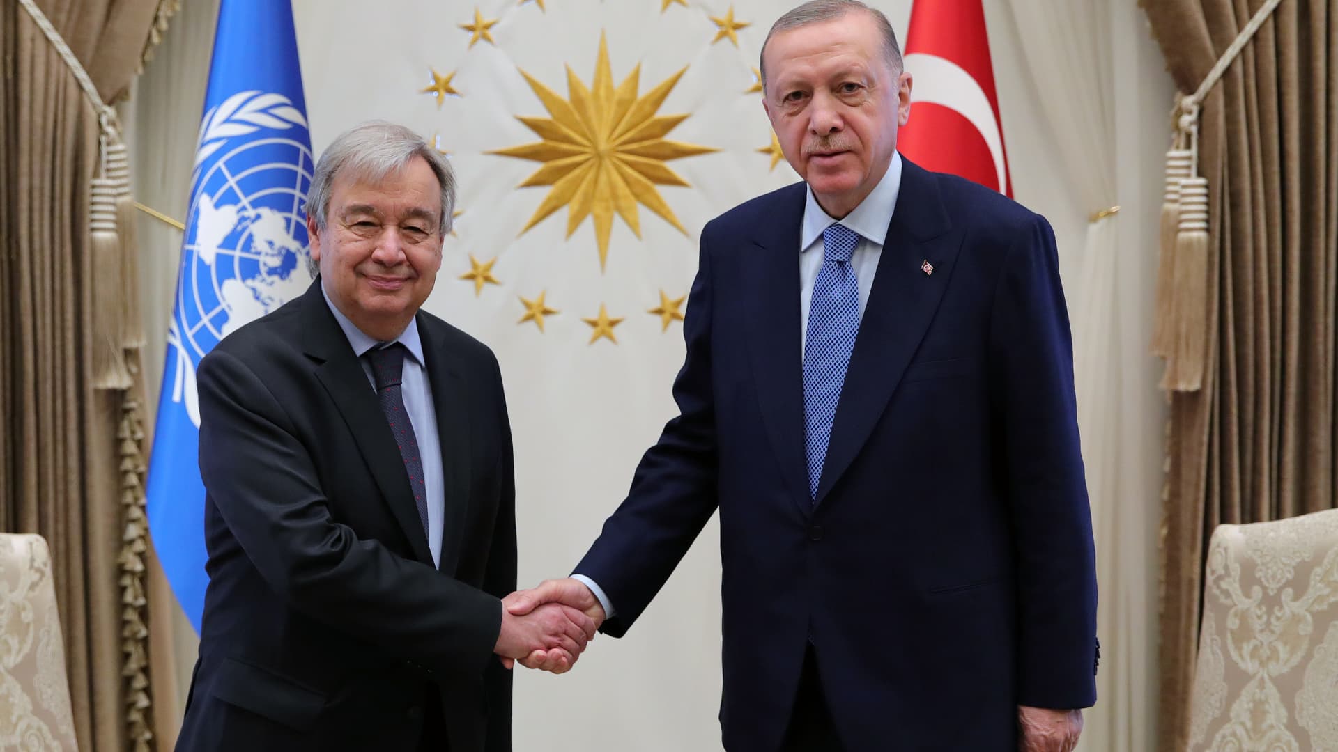 Turkish President Recep Tayyip Erdogan (R) receives Secretary-General of the United Nations Antonio Guterres (L) at the Presidential Complex in Ankara, Turkiye on April 25, 2022.