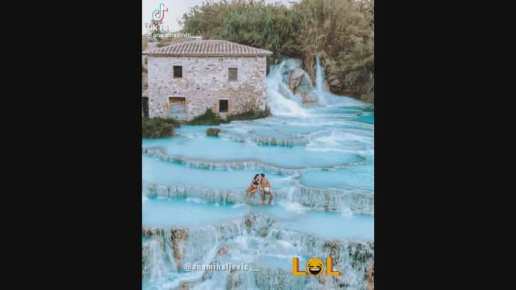 The unexpected reality of the Saturnia hot springs