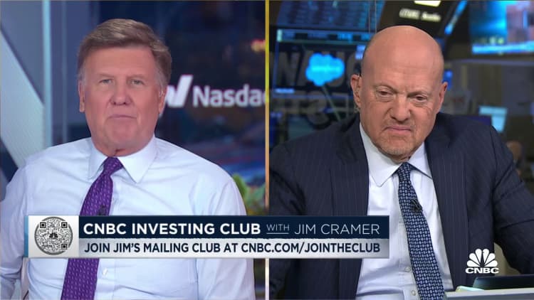 Fed Chair Jay Powell can navigate a soft landing, says Jim Cramer