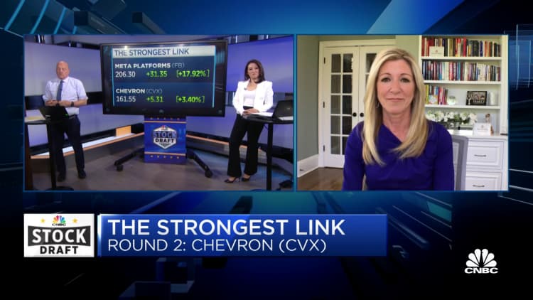 Hightower's Stephanie Link grabs Chevron in round 2 of the CNBC Stock Draft
