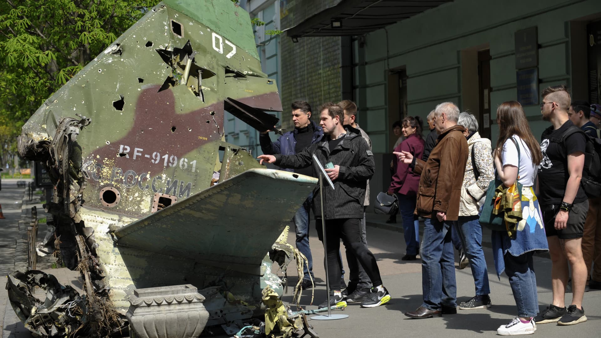 Workers install a destroyed Russian BMD-2 (Airborne Fighting Vehicle) near the military museum in Kyiv to showcase to passersby. It was destroyed by the Ukrainian military in the Kiyv region then brought into Kyiv for display. 