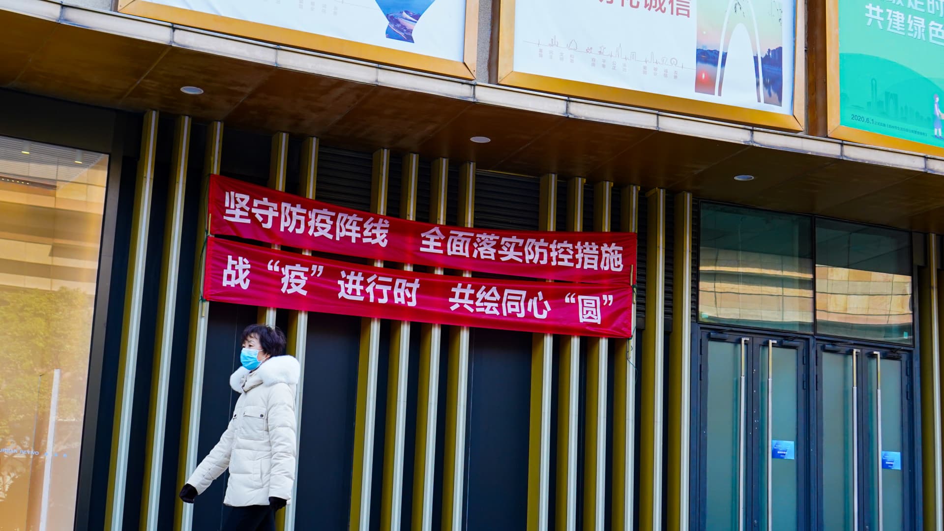 China's Covid lockdowns are hitting more of the country beyond Shanghai and Beijing