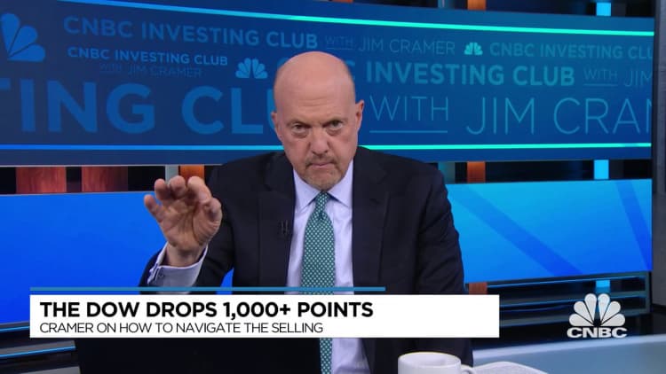 May Monthly Meeting: Cramer says don't panic, buy this plunging market