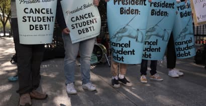 Supreme Court will consider Biden's student loan forgiveness plan in February 