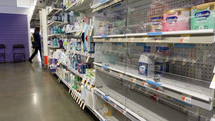 Nationwide shortage of baby formula affects parents across the country