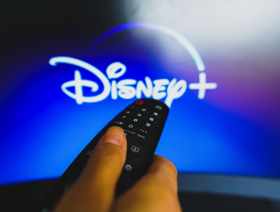 Disney, Warner Bros. Discovery to bundle streaming services 