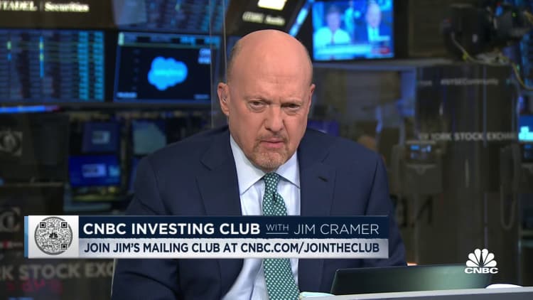 Jim Cramer calls Ark Invest founder Cathie Wood the 'kiss of death'