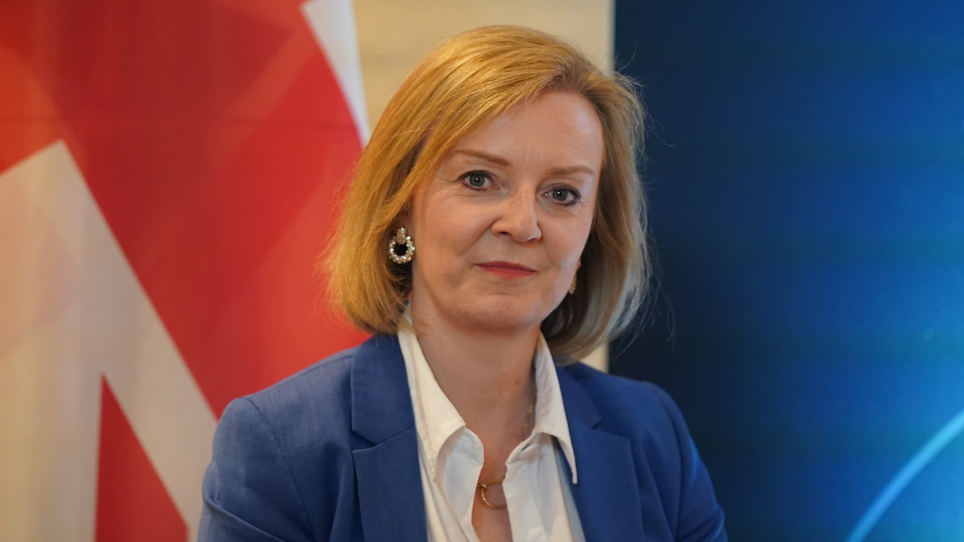Elizabeth Truss, Foreign Minister of Great Britain, sits in a bilateral discussion with her Japanese counterpart during the summit of foreign ministers of the G7 group of leading democratic economic powers at the Schlossgut Weissenhaus. The G7 countries of Germany, Great Britain, France, Italy, Canada and Japan are joined by the foreign minister of Ukraine.