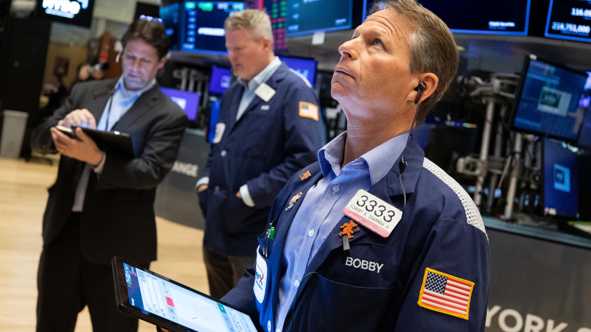 Nasdaq surges 3% on Friday, but market is still headed for heavy losses this week