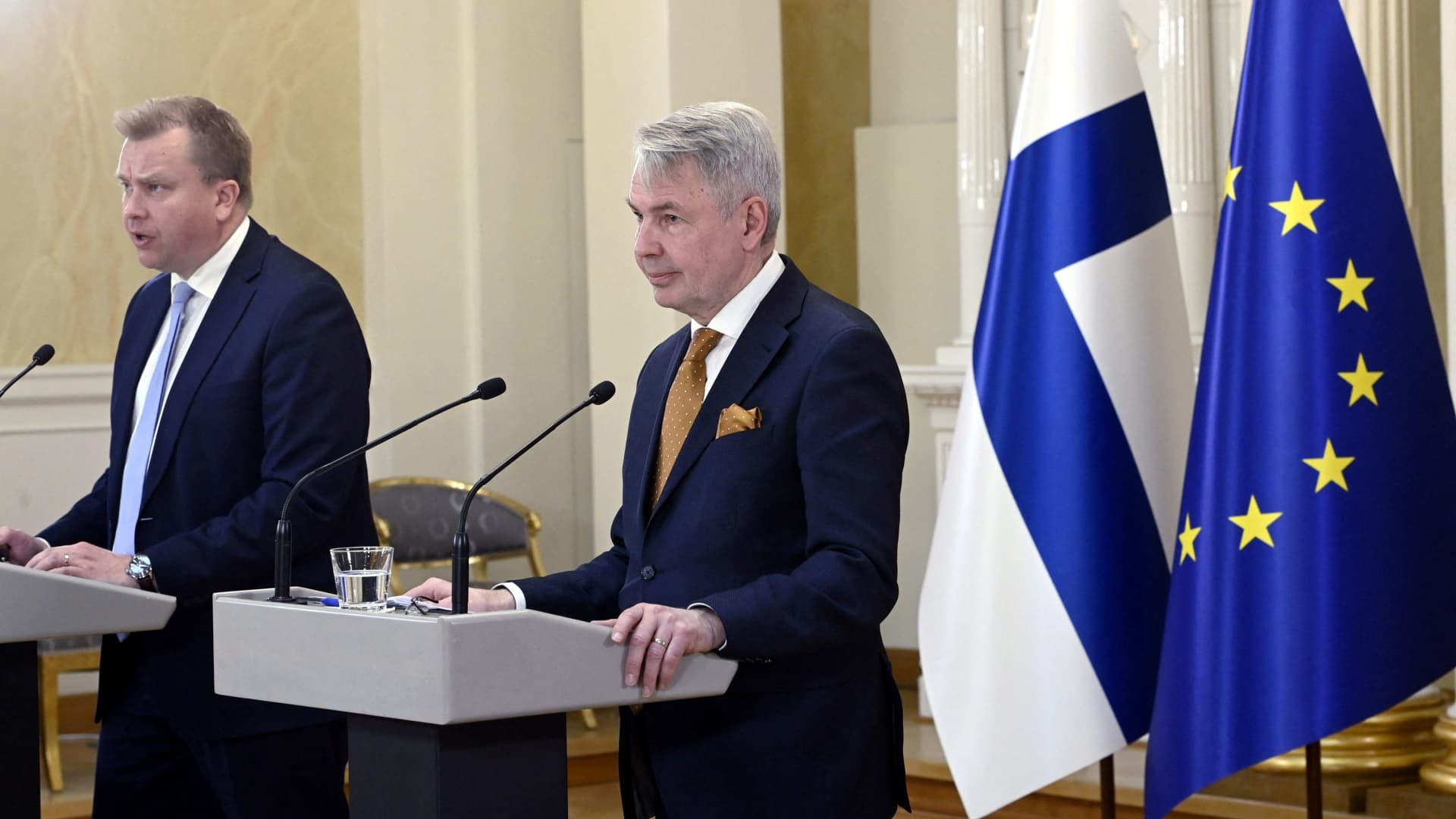Finland's Defence Minister Antti Kaikkonen and Finland's Foreign Minister Pekka Haavisto attend a news conference on Finland's security policy decisions at the Presidential Palace in Helsinki, Finland, May 15, 2022. 
