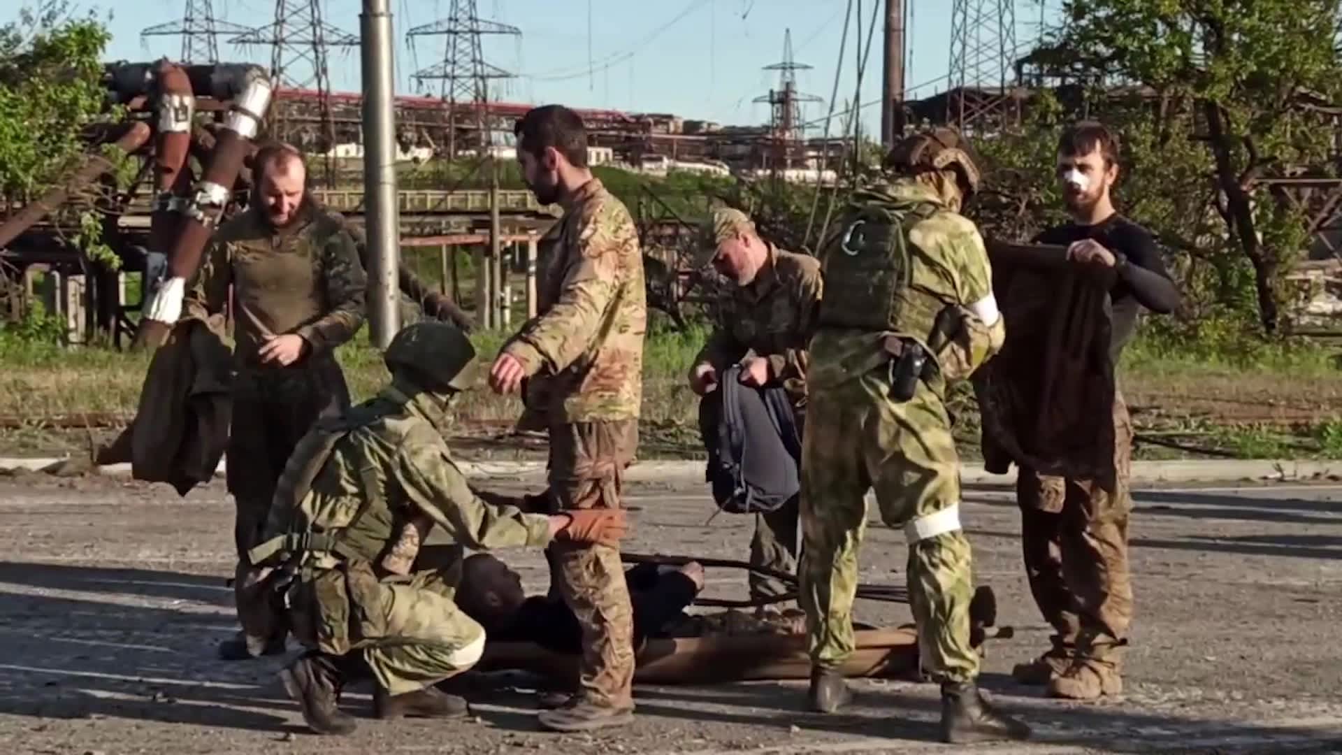 Mariupol's fate in limbo after steelworks evacuation; Russia plays down NATO expansion - CNBC : More than 260 Ukrainian fighters, including some who are badly wounded, have been evacuated from a steel plant in the ruined city of Mariupol.  | Tranquility 國際社群