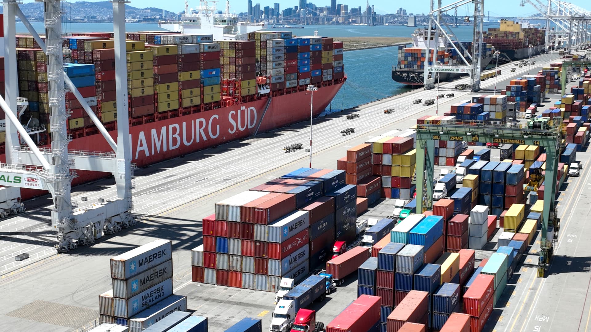 Union announces daytime work stoppage at congested Port of Oakland