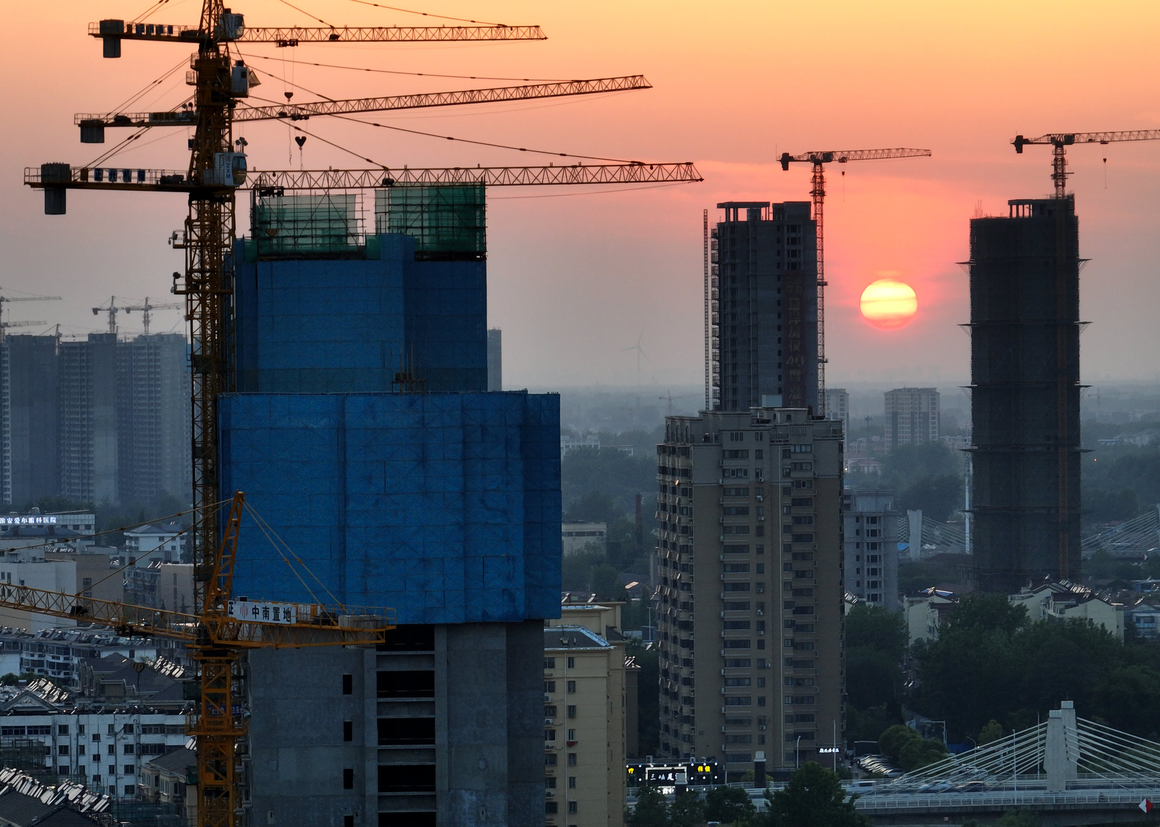 Here’s What China’s Real Estate Debt Crisis Could Mean For Asia Junk Bond Investors