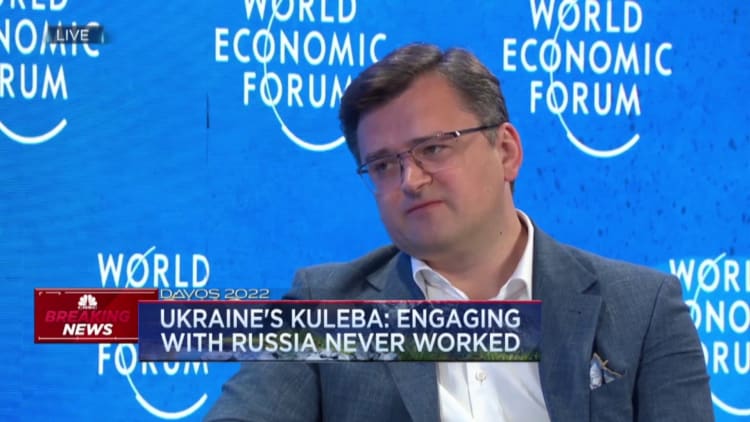 Ukrainian foreign minister: 'Kill Russian exports'