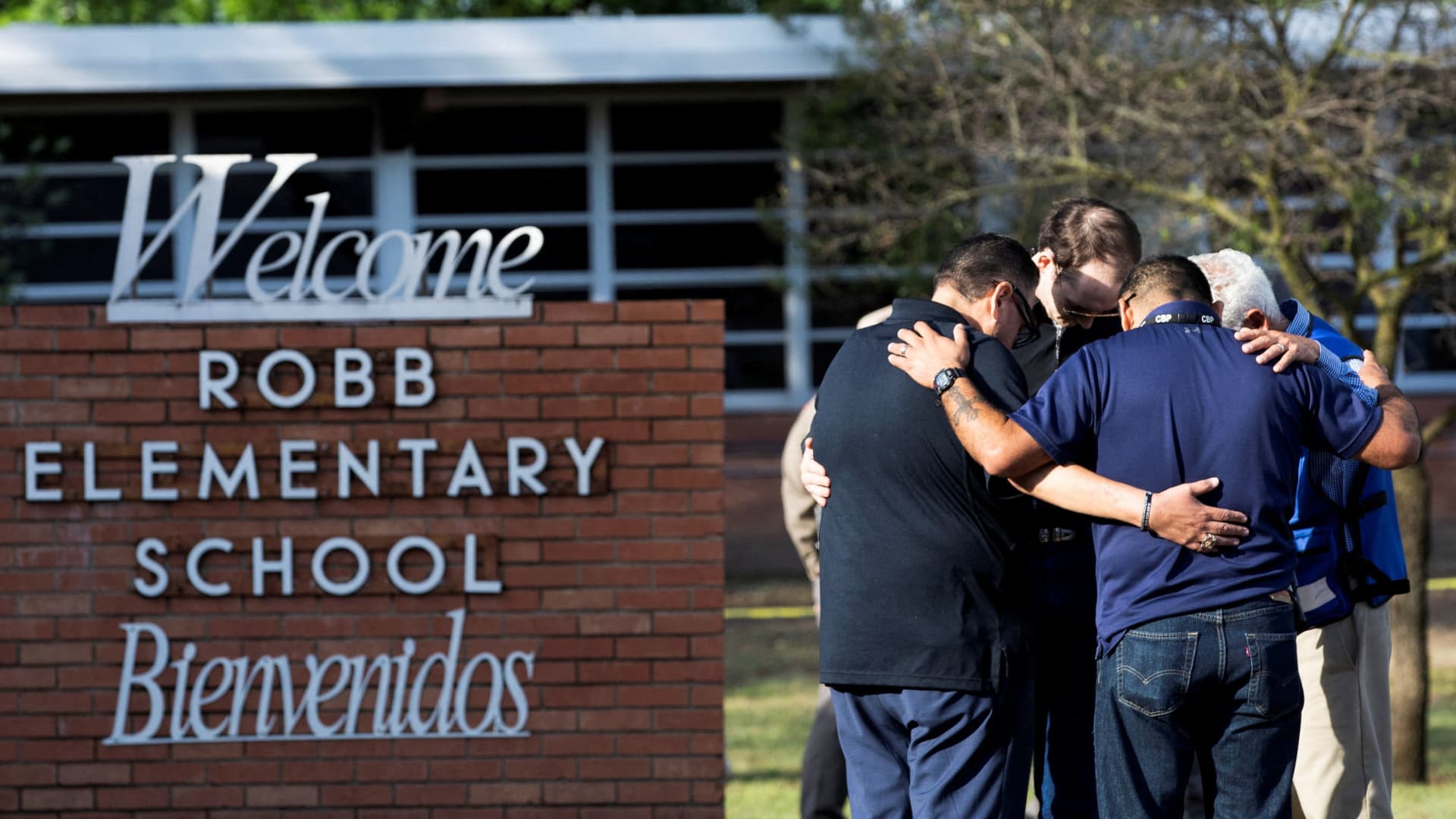 Details emerge in killing of 19 children, 2 teachers at Texas elementary school – World news