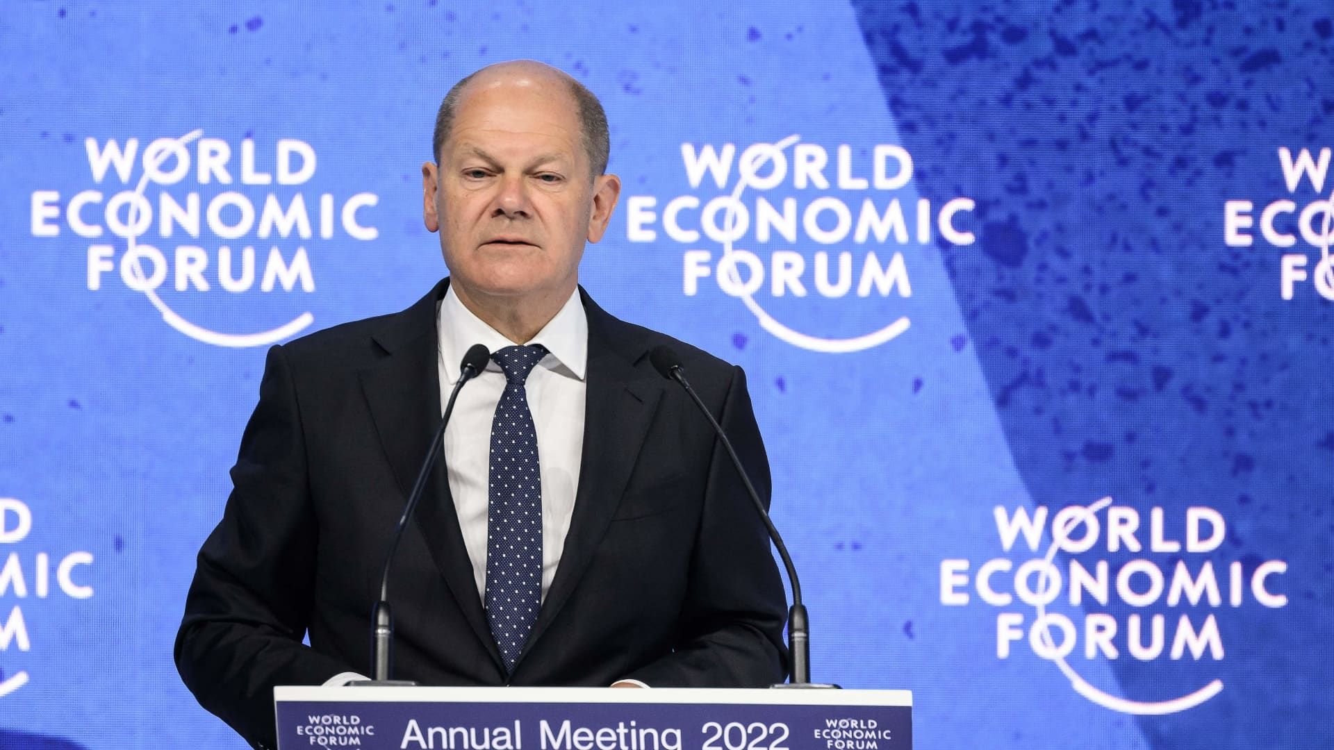 German Chancellor Olaf Scholz addresses the assembly during the World Economic Forum (WEF) annual meeting in Davos on May 26, 2022.