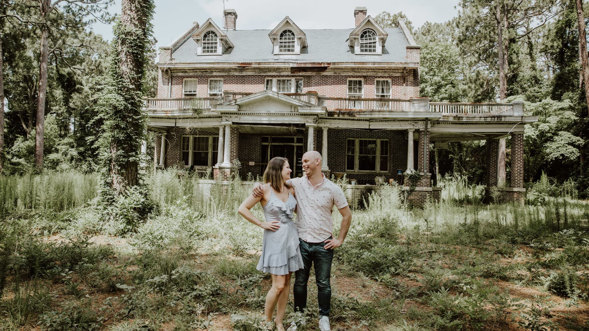 Look inside renovated 109-year-old mansion in North Carolina