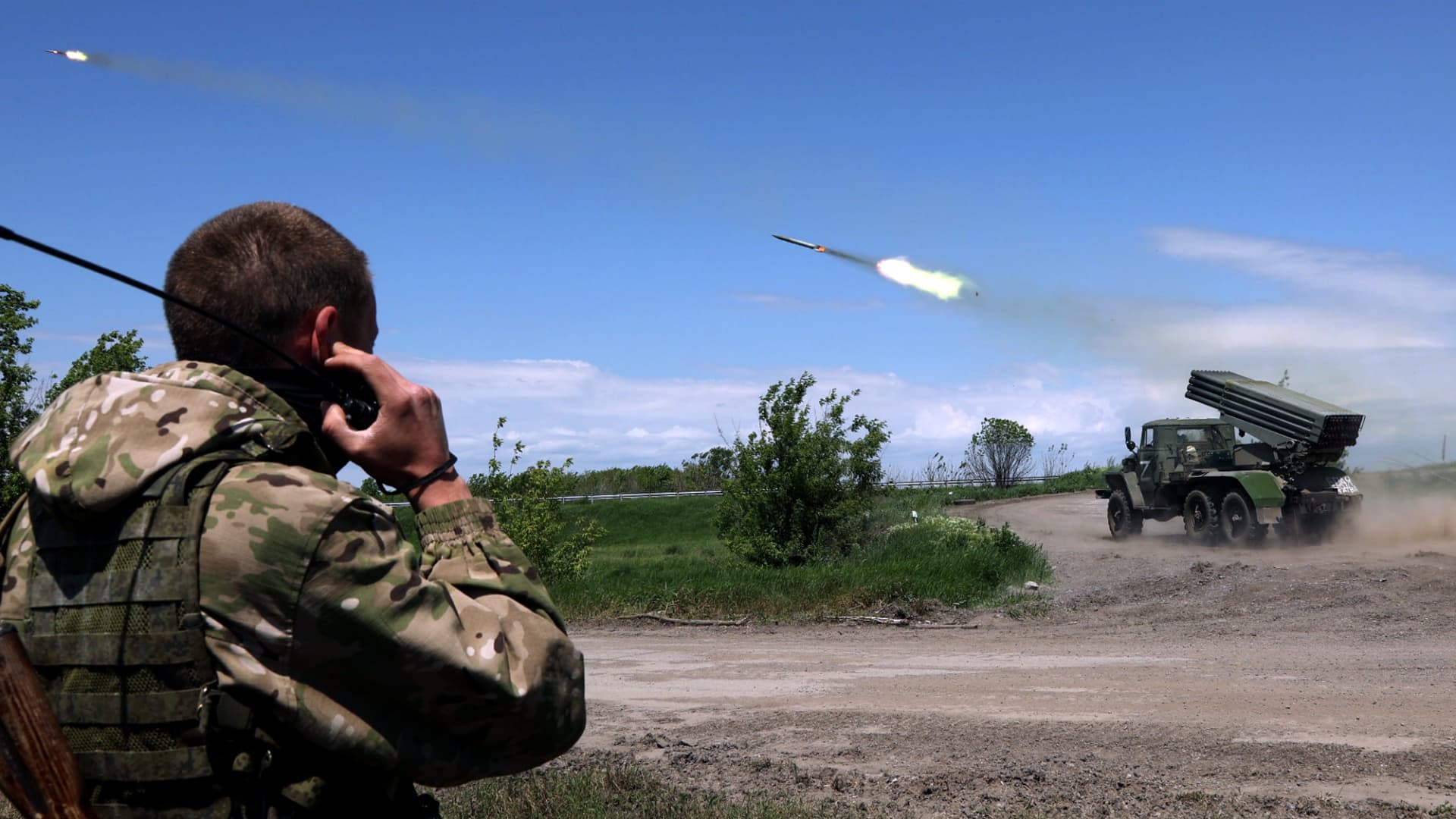 Pro-Russian separatist forces are seen in the Donetsk Oblast in eastern Ukraine on May 28, 2022.