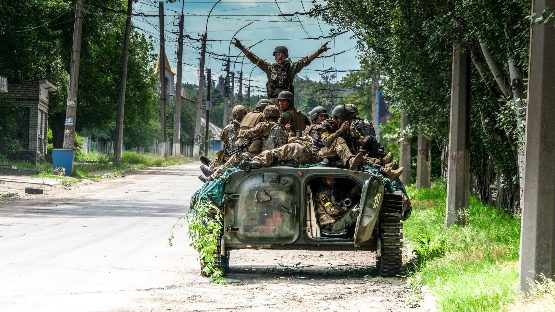 Soldiers on a tank in the streets of Lysychansk on the high right bank of the Donets River in the Luhansk region.