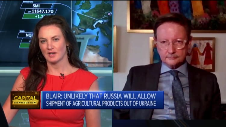 West waited too long to confront Putin and now he has all the leverage, professor says