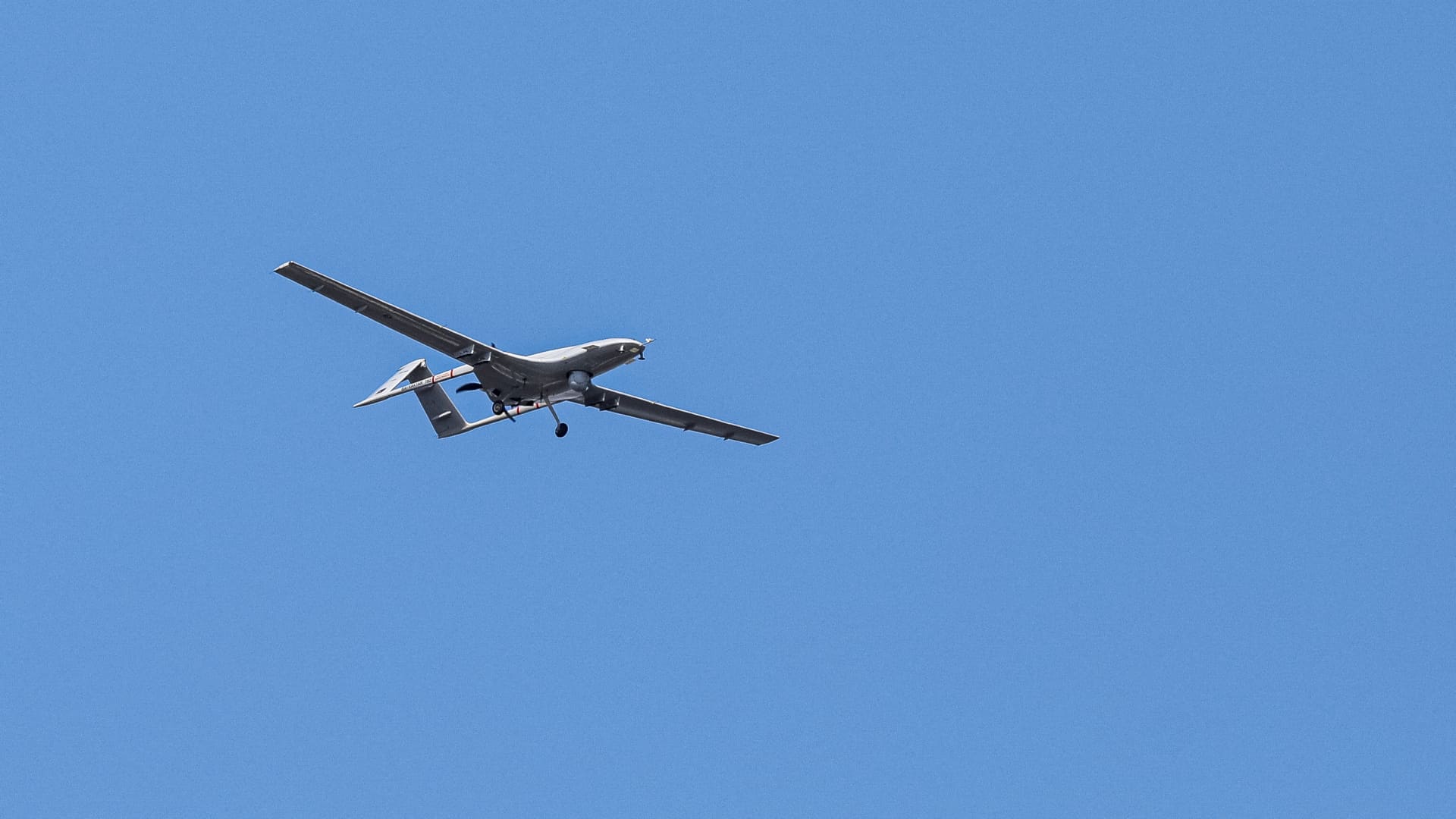 A Bayraktar TB2 unmanned combat aerial vehicle is seen during a demonstration flight at Teknofest aerospace and technology festival in Baku, Azerbaijan May 27, 2022. 