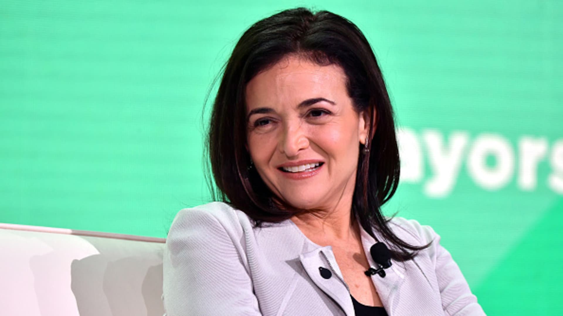 Sheryl Sandberg is leaving Facebook. Here’s how much you’d have if you invested ..