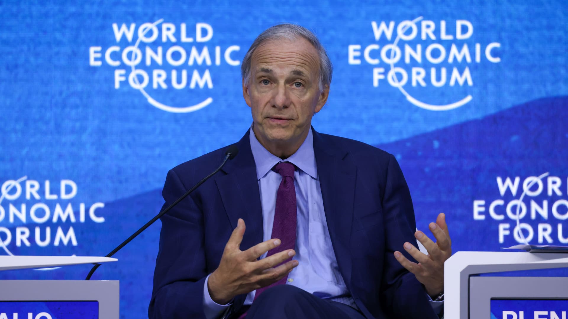 Ray Dalio says UK’s financial plan suggests incompetence