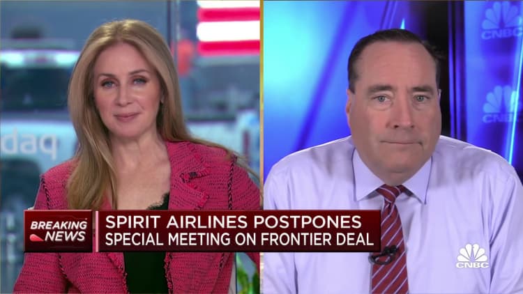 Spirit Airlines postpones special meeting on Frontier deal