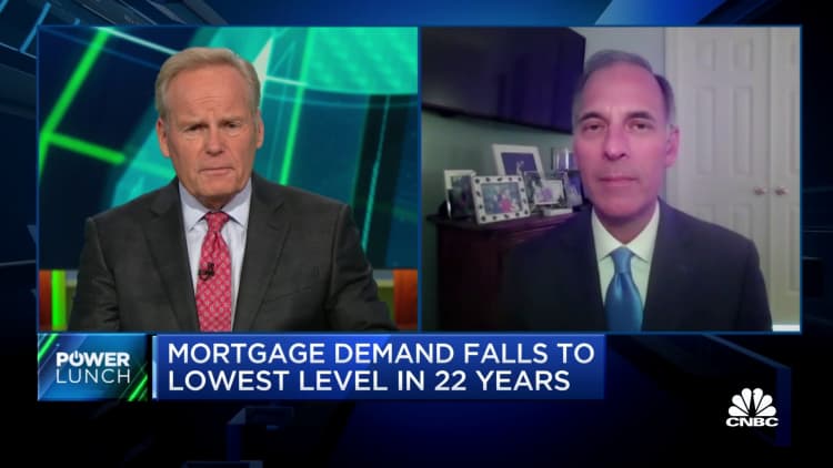 There's a comeuppance coming in the housing market, says Moody's Mark Zandi
