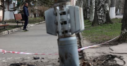Cluster bombs could help Ukraine in the war but Russia is also ready to use them