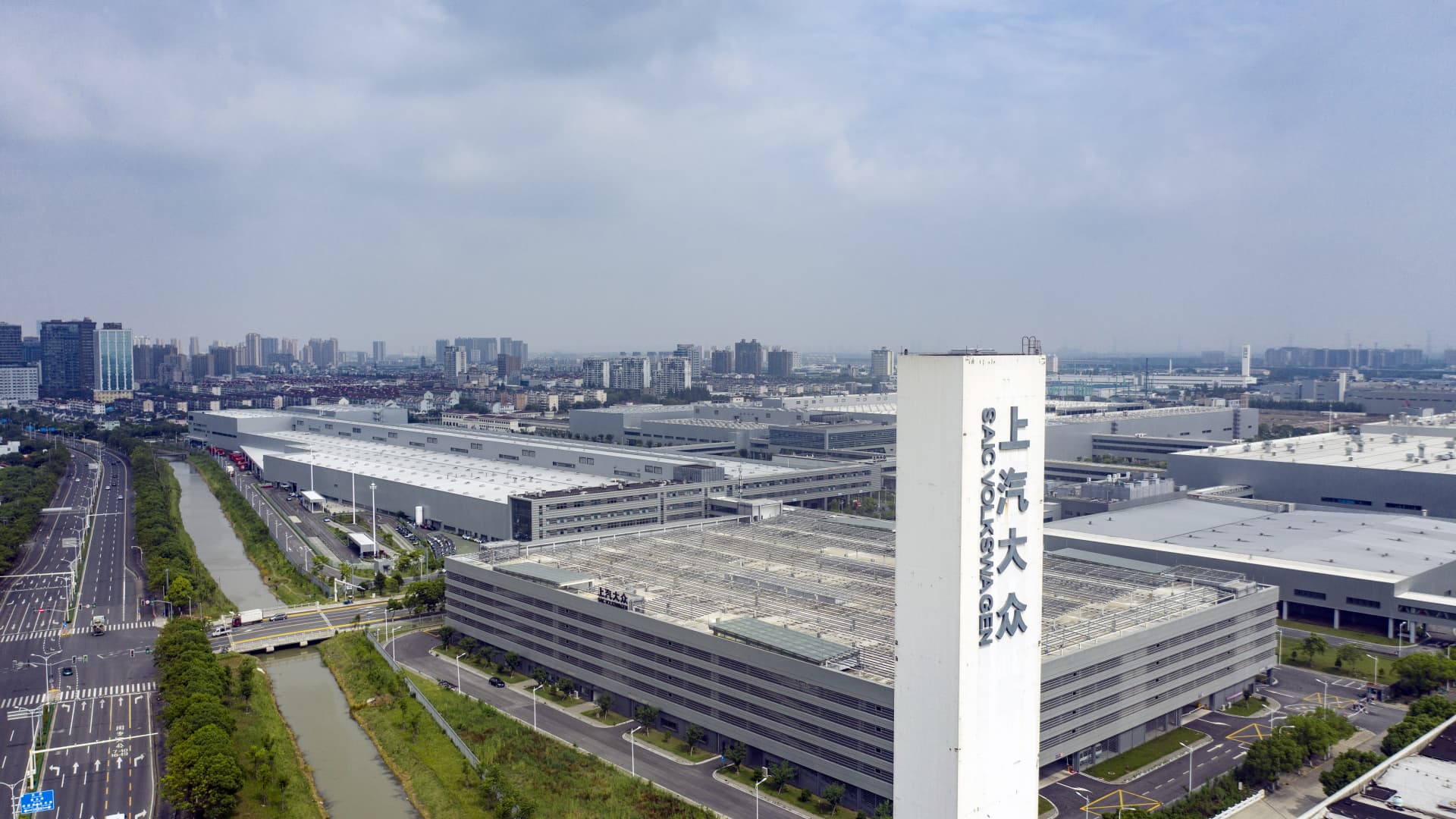 Nearly all factories in Shanghai resume work as Covid controls ease