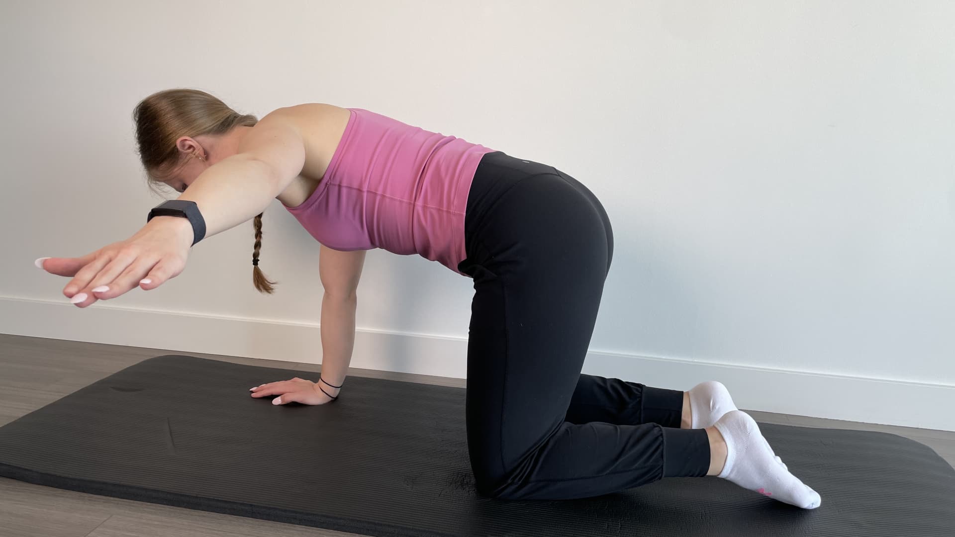 The Quadruped Reverse Fly can help you achieve better posture.