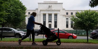 Here's how the Federal Reserve's pause in interest rate hikes affects your money