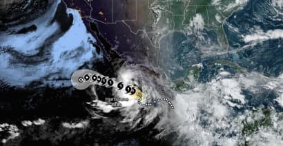 Hurricane Blas prompts port closure in southern Mexico