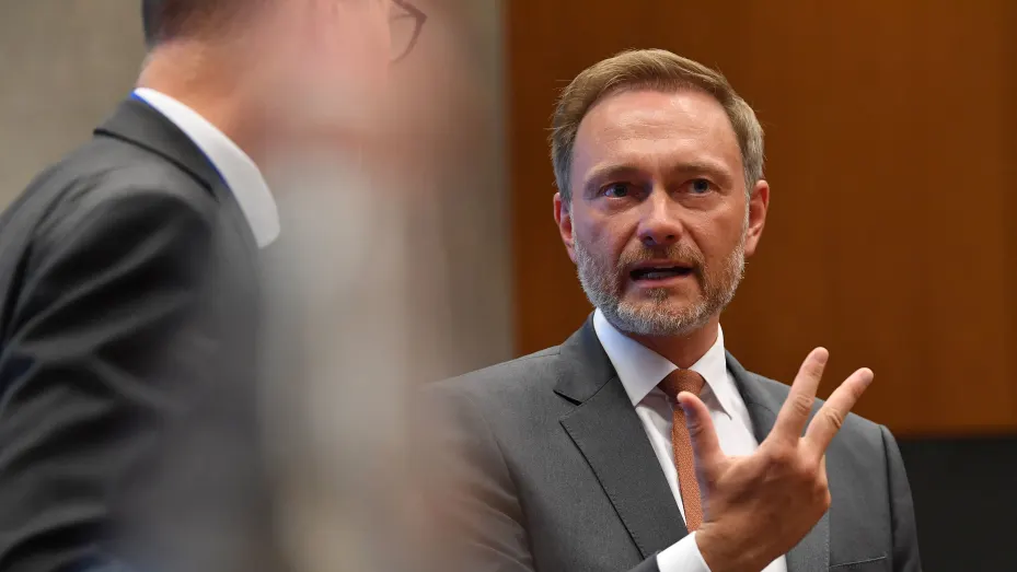 German Minister of Finance Christian Lindner said there is no need for concern about the stability of the euro zone.
