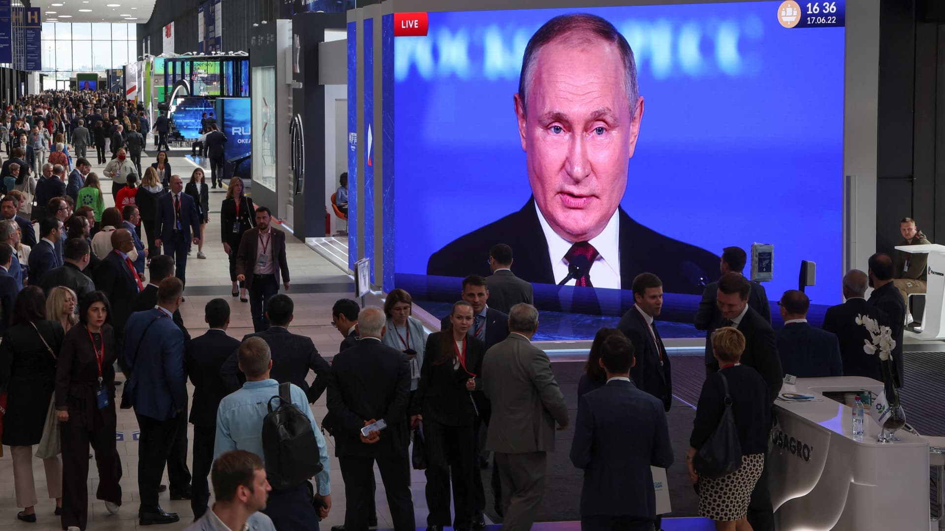 الولايات المتحدة ترد على بوتين ‘المحبط’ بعد اتهامه بالديكتاتورية